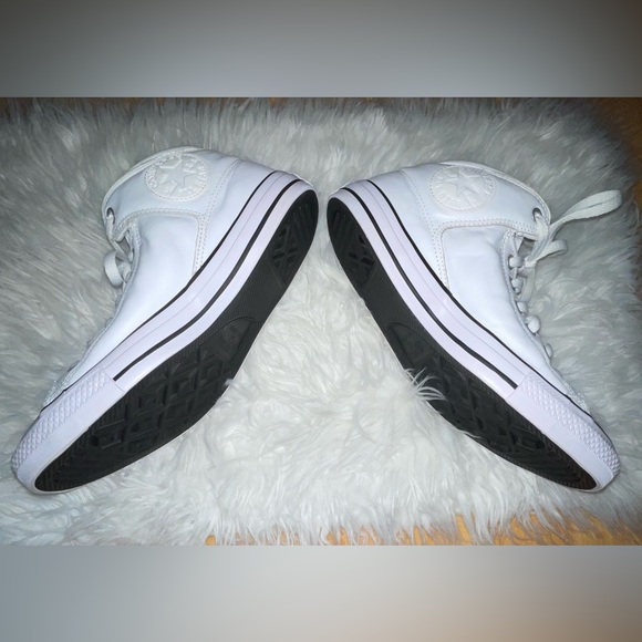 Men’s all white leather high top converse/chuck taylors size 10 - Picture 3 of 4